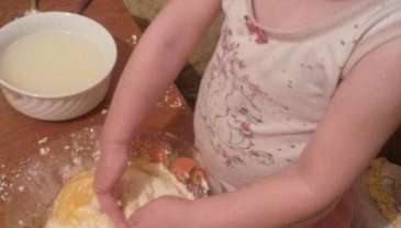 Отчёт по занятию Испеките вместе с ребенком пирог с изюмом в Wachanga!