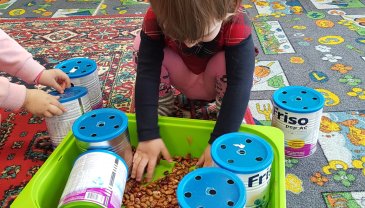 Отчёт по занятию Предложите ребенку поиграть с фасолью в Wachanga!