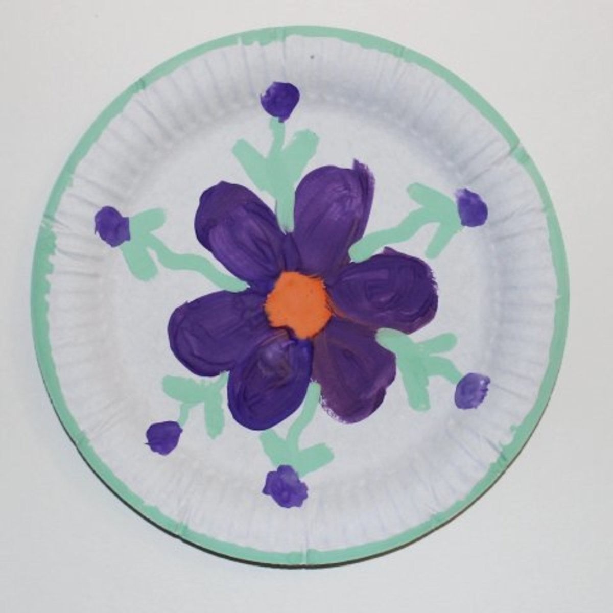 Рисование на бумажной тарелке
