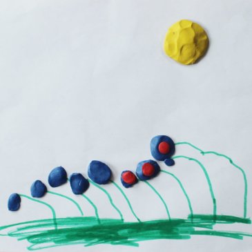 Make the plasticine applique "The Flowers" with your kid 