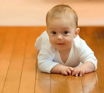 Зрительное и слуховое восприятие малыша в 7 месяцев