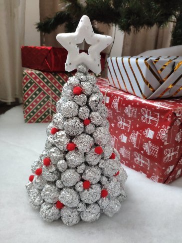 Ёлочка из фольги