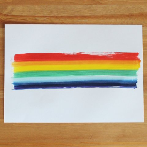 Activity picture for Paint a rainbow with a sponge in Wachanga