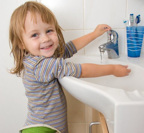 Картинка к занятию Как приучить ребенка мыть руки в Wachanga