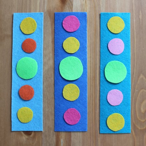 Activity picture for Make bookmarks out of felt with your kid! in Wachanga