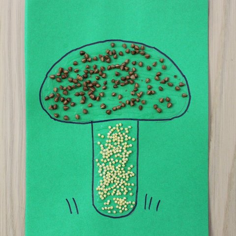 Activity picture for Make an applique out of cereal called "The Mushroom" in Wachanga