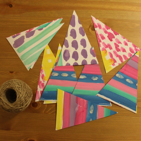 Activity picture for Holiday paper flags in Wachanga