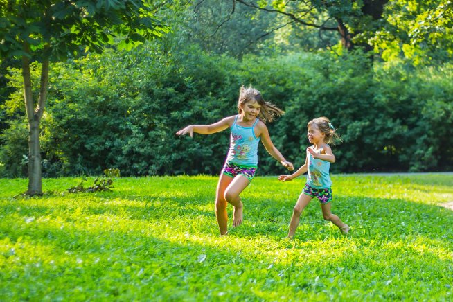 Arrange a Game of Tag with your Kid!