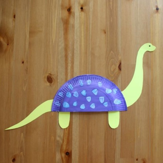 Make dinosaurs out of disposable plates with your kids 