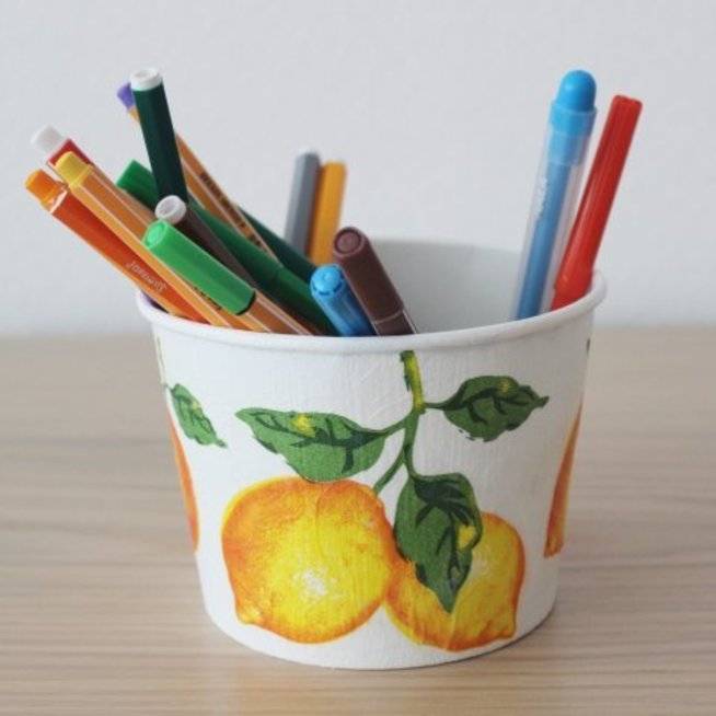 Decoupage stand for pencils