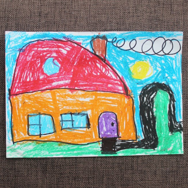 Научите ребенка рисовать домик