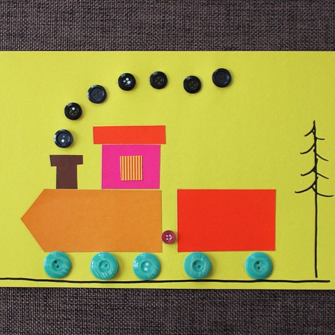 Make with the kid an applique of paper and buttons!