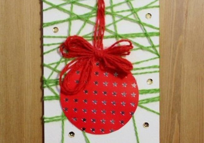 Make a Christmas Ornament Card using Woll! 